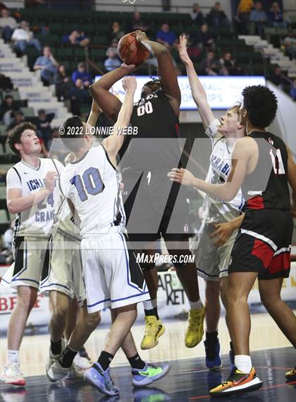 Thumbnail 3 in Ichabod Crane vs Friends Academy (NYSPHSAA Class B Final) photogallery.