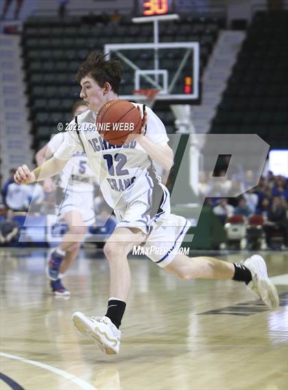 Thumbnail 3 in Ichabod Crane vs Friends Academy (NYSPHSAA Class B Final) photogallery.