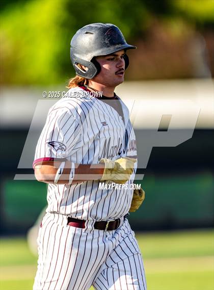Thumbnail 1 in Maple Mountain vs. Viewmont (UHSAA 5A Bracket Play) photogallery.