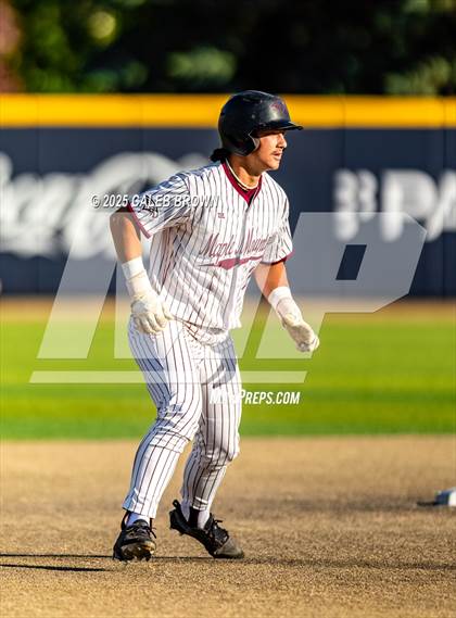 Thumbnail 3 in Maple Mountain vs. Viewmont (UHSAA 5A Bracket Play) photogallery.