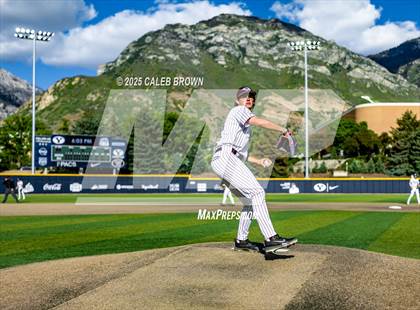 Thumbnail 3 in Maple Mountain vs. Viewmont (UHSAA 5A Bracket Play) photogallery.