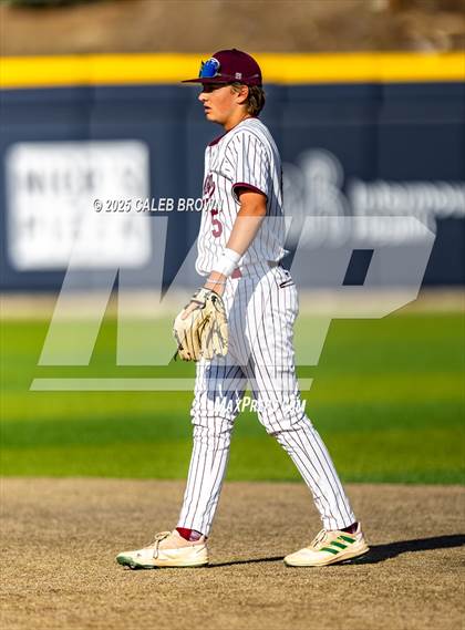 Thumbnail 1 in Maple Mountain vs. Viewmont (UHSAA 5A Bracket Play) photogallery.
