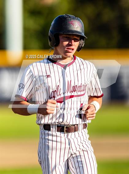 Thumbnail 3 in Maple Mountain vs. Viewmont (UHSAA 5A Bracket Play) photogallery.