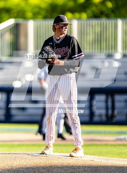 Thumbnail 2 in Maple Mountain vs. Viewmont (UHSAA 5A Bracket Play) photogallery.