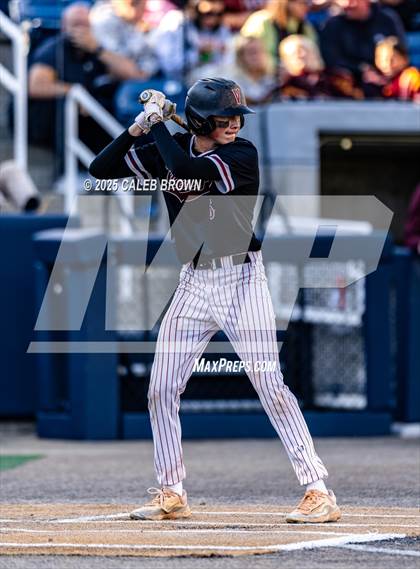 Thumbnail 3 in Maple Mountain vs. Viewmont (UHSAA 5A Bracket Play) photogallery.
