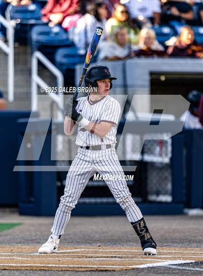 Thumbnail 3 in Maple Mountain vs. Viewmont (UHSAA 5A Bracket Play) photogallery.