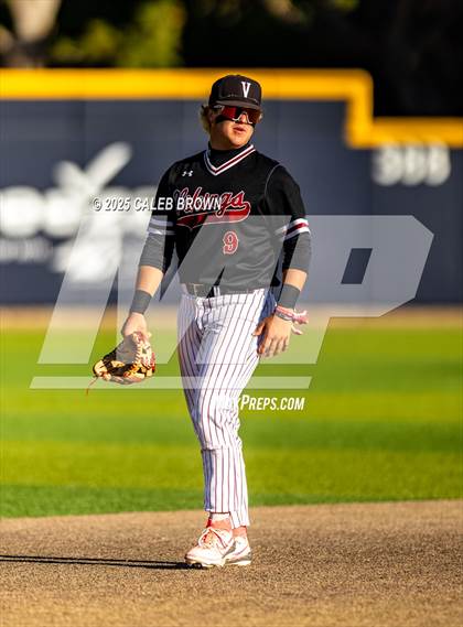 Thumbnail 3 in Maple Mountain vs. Viewmont (UHSAA 5A Bracket Play) photogallery.