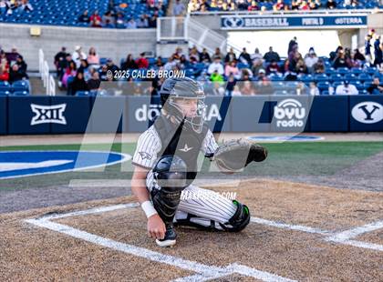 Thumbnail 3 in Maple Mountain vs. Viewmont (UHSAA 5A Bracket Play) photogallery.