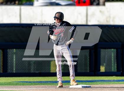 Thumbnail 2 in Maple Mountain vs. Viewmont (UHSAA 5A Bracket Play) photogallery.