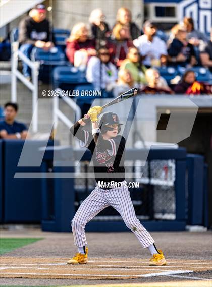 Thumbnail 3 in Maple Mountain vs. Viewmont (UHSAA 5A Bracket Play) photogallery.