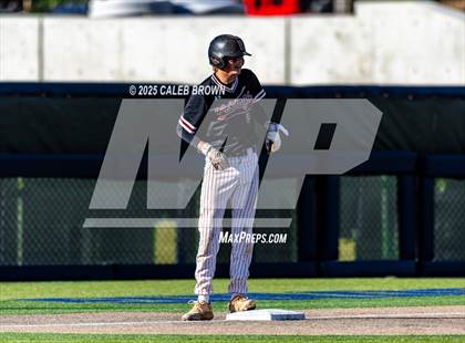 Thumbnail 2 in Maple Mountain vs. Viewmont (UHSAA 5A Bracket Play) photogallery.