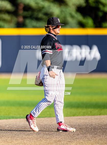 Thumbnail 3 in Maple Mountain vs. Viewmont (UHSAA 5A Bracket Play) photogallery.