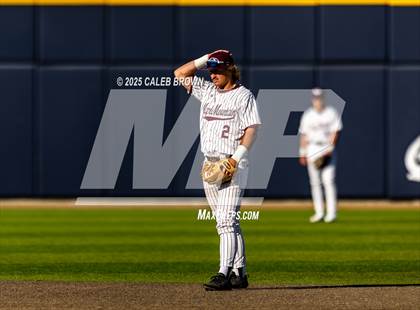 Thumbnail 1 in Maple Mountain vs. Viewmont (UHSAA 5A Bracket Play) photogallery.