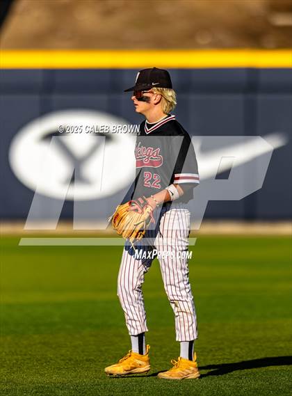 Thumbnail 1 in Maple Mountain vs. Viewmont (UHSAA 5A Bracket Play) photogallery.