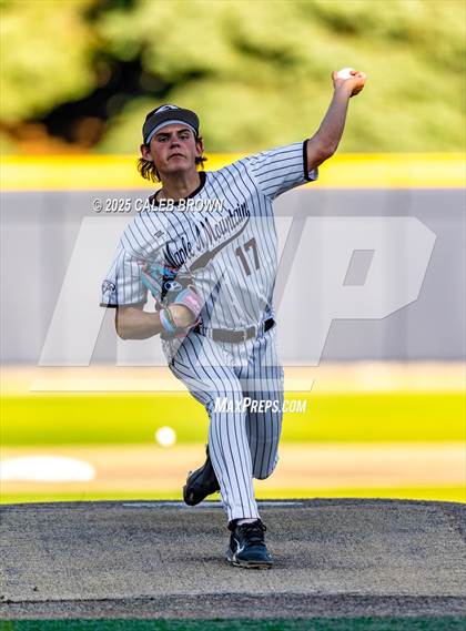 Thumbnail 1 in Maple Mountain vs. Viewmont (UHSAA 5A Bracket Play) photogallery.