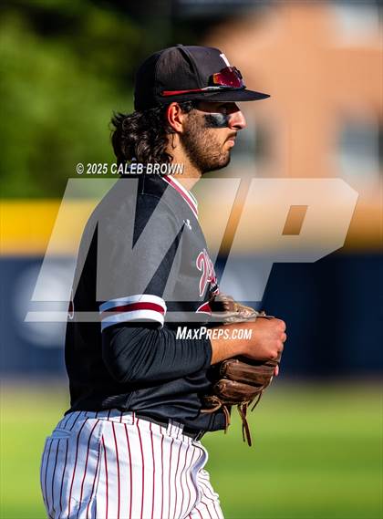 Thumbnail 1 in Maple Mountain vs. Viewmont (UHSAA 5A Bracket Play) photogallery.