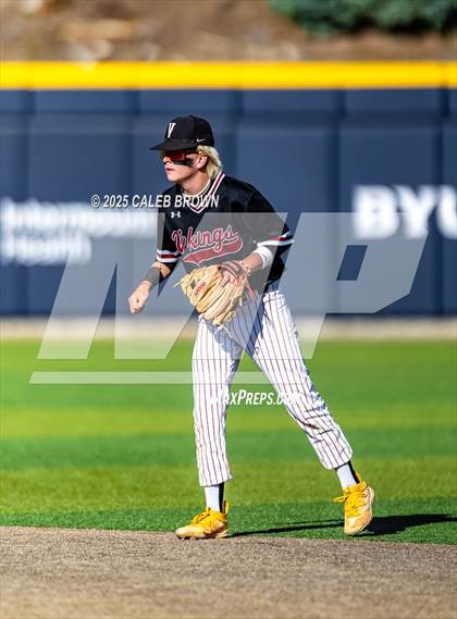 Thumbnail 2 in Maple Mountain vs. Viewmont (UHSAA 5A Bracket Play) photogallery.