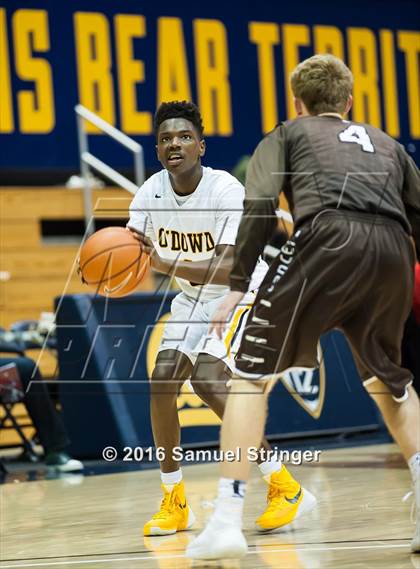 Thumbnail 1 in Saint Francis vs. Bishop O'Dowd (MaxPreps MLK Classic) photogallery.