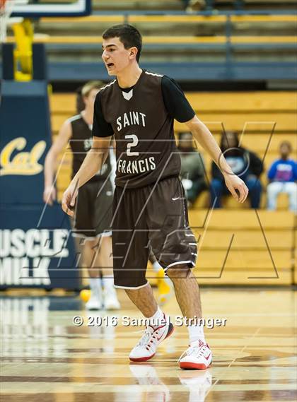 Thumbnail 2 in Saint Francis vs. Bishop O'Dowd (MaxPreps MLK Classic) photogallery.