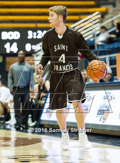 Thumbnail 2 in Saint Francis vs. Bishop O'Dowd (MaxPreps MLK Classic) photogallery.