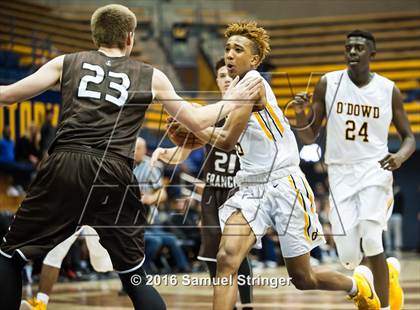 Thumbnail 2 in Saint Francis vs. Bishop O'Dowd (MaxPreps MLK Classic) photogallery.