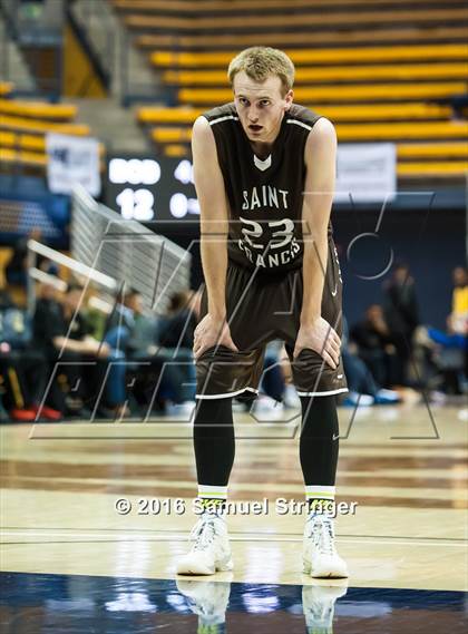 Thumbnail 1 in Saint Francis vs. Bishop O'Dowd (MaxPreps MLK Classic) photogallery.