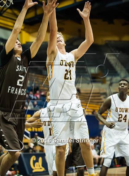 Thumbnail 1 in Saint Francis vs. Bishop O'Dowd (MaxPreps MLK Classic) photogallery.