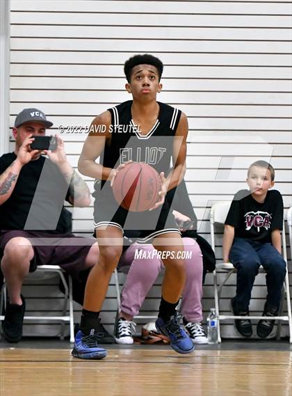 Thumbnail 2 in Elliot Christian @ Valley Christian (CIF SJS D6 Playoff) photogallery.