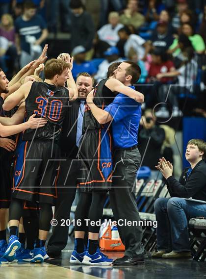 Thumbnail 2 in Charleston vs. Cedar Ridge (AAA 3A Final) photogallery.