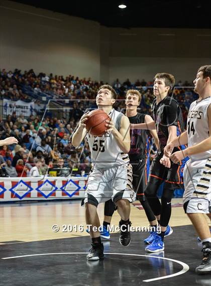 Thumbnail 1 in Charleston vs. Cedar Ridge (AAA 3A Final) photogallery.