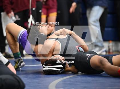 Thumbnail 1 in 25th Annual Men's Doc Hess Classic photogallery.