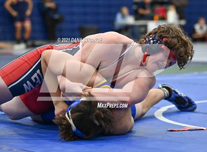Thumbnail 1 in 25th Annual Men's Doc Hess Classic photogallery.