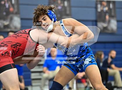 Thumbnail 3 in 25th Annual Men's Doc Hess Classic photogallery.