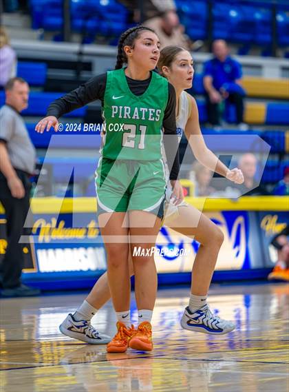Thumbnail 1 in Greenland vs Harrison (Lendel Thomas Classic) photogallery.