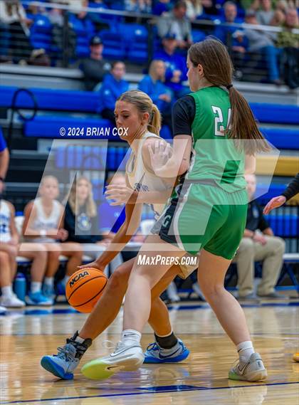 Thumbnail 1 in Greenland vs Harrison (Lendel Thomas Classic) photogallery.