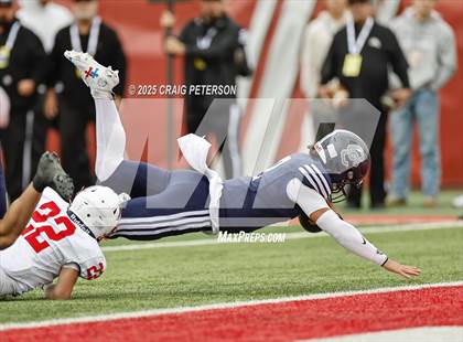 Thumbnail 3 in Mountain Ridge vs Corner Canyon (UHSAA 6A Semifinal) photogallery.