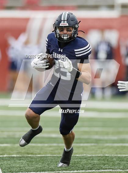 Thumbnail 1 in Mountain Ridge vs Corner Canyon (UHSAA 6A Semifinal) photogallery.