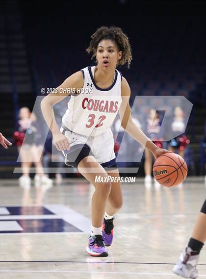 Thumbnail 3 in Salpointe Catholic vs Sahuaro (MLK Basketball Classic) photogallery.