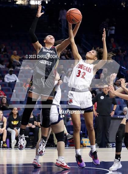Thumbnail 3 in Salpointe Catholic vs Sahuaro (MLK Basketball Classic) photogallery.