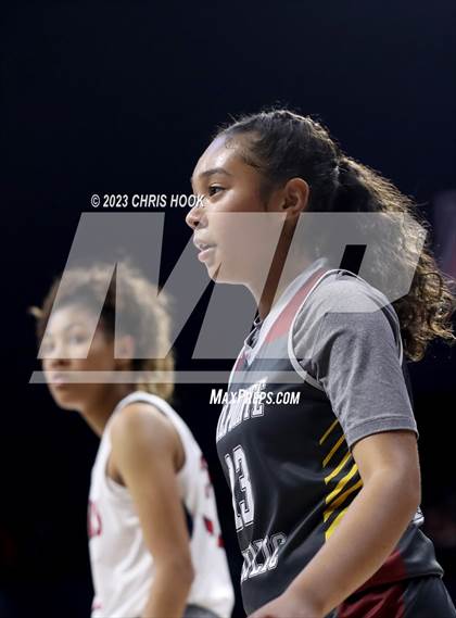 Thumbnail 1 in Salpointe Catholic vs Sahuaro (MLK Basketball Classic) photogallery.