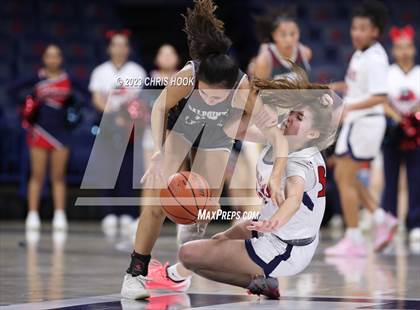 Thumbnail 3 in Salpointe Catholic vs Sahuaro (MLK Basketball Classic) photogallery.