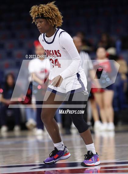 Thumbnail 1 in Salpointe Catholic vs Sahuaro (MLK Basketball Classic) photogallery.