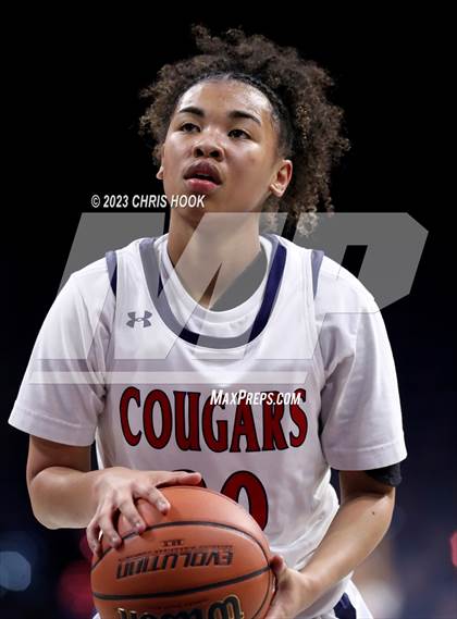 Thumbnail 2 in Salpointe Catholic vs Sahuaro (MLK Basketball Classic) photogallery.