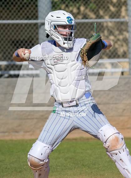 Thumbnail 1 in Doherty vs. Bend (Coach Bob National Invitational) photogallery.