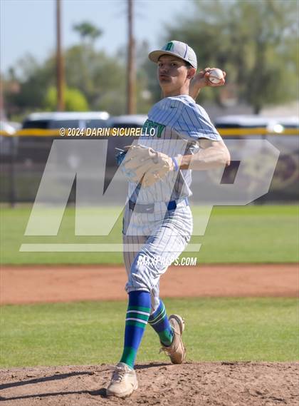 Thumbnail 2 in Doherty vs. Bend (Coach Bob National Invitational) photogallery.