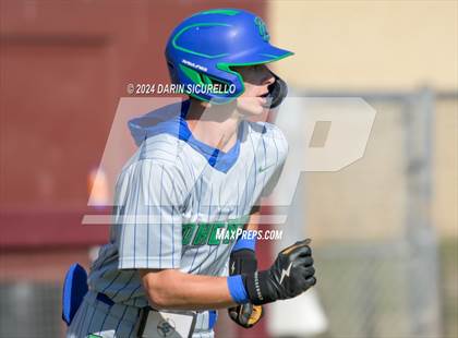 Thumbnail 3 in Doherty vs. Bend (Coach Bob National Invitational) photogallery.