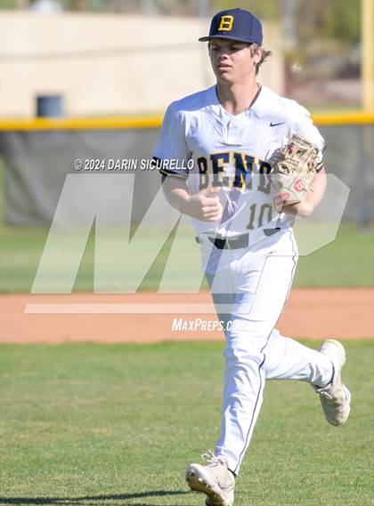 Thumbnail 2 in Doherty vs. Bend (Coach Bob National Invitational) photogallery.