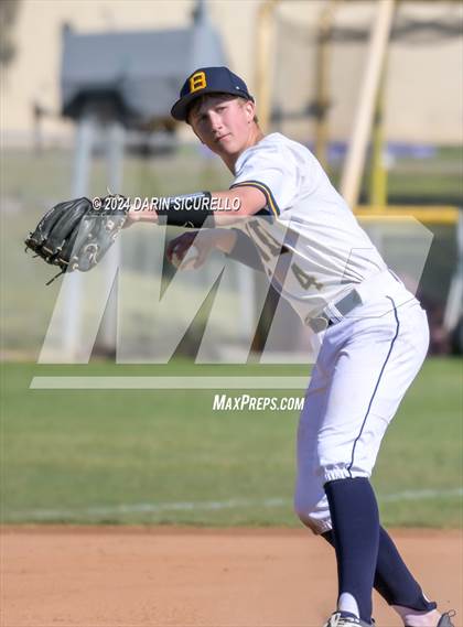 Thumbnail 3 in Doherty vs. Bend (Coach Bob National Invitational) photogallery.