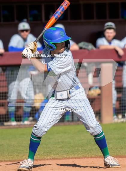 Thumbnail 2 in Doherty vs. Bend (Coach Bob National Invitational) photogallery.