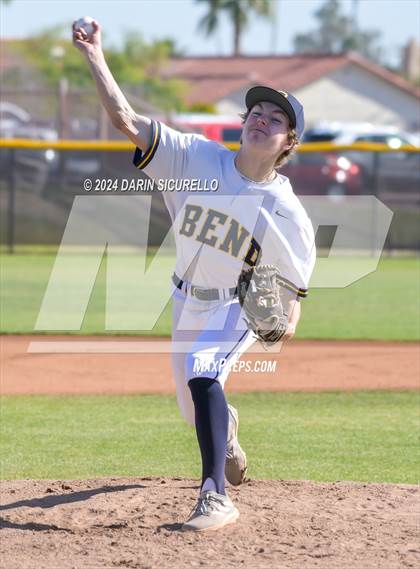 Thumbnail 2 in Doherty vs. Bend (Coach Bob National Invitational) photogallery.